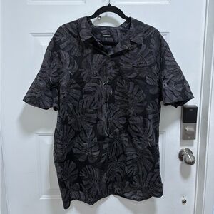 Express Men's Shirt with Black and Gray Leaf Design